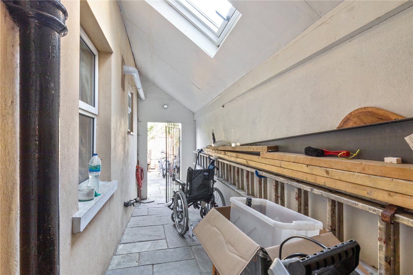 Side Passage